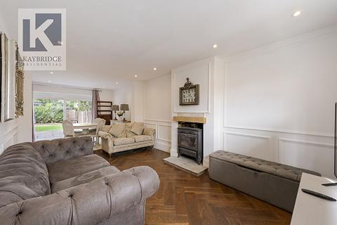 24 West Gardens, Epsom, KT17 1NE