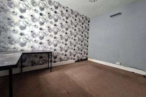 4 bedroom terraced house for sale, Hawthorne Road, Bootle, Merseyside, L20