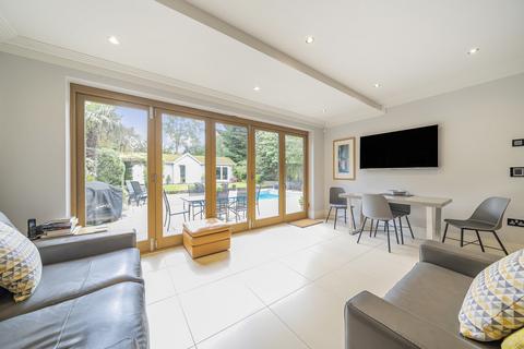 13 The Glen, Orpington, BR6 8LP