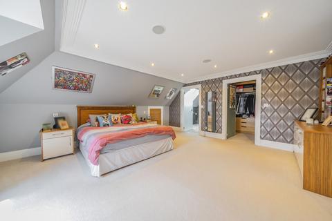 13 The Glen, Orpington, BR6 8LP