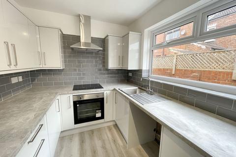 4 bedroom terraced house for sale, Oak Street, Eldon Lane, Bishop Auckland, Durham, DL14 8ST