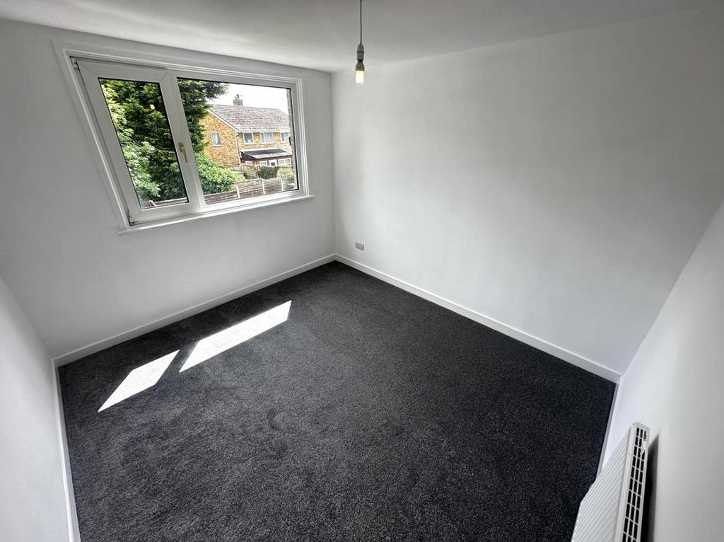 30 Martinfield