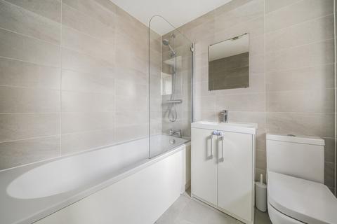 2 The Willows, Park Gate, Southampton, SO31 6DL