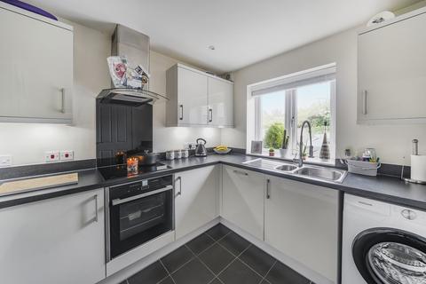 2 The Willows, Park Gate, Southampton, SO31 6DL