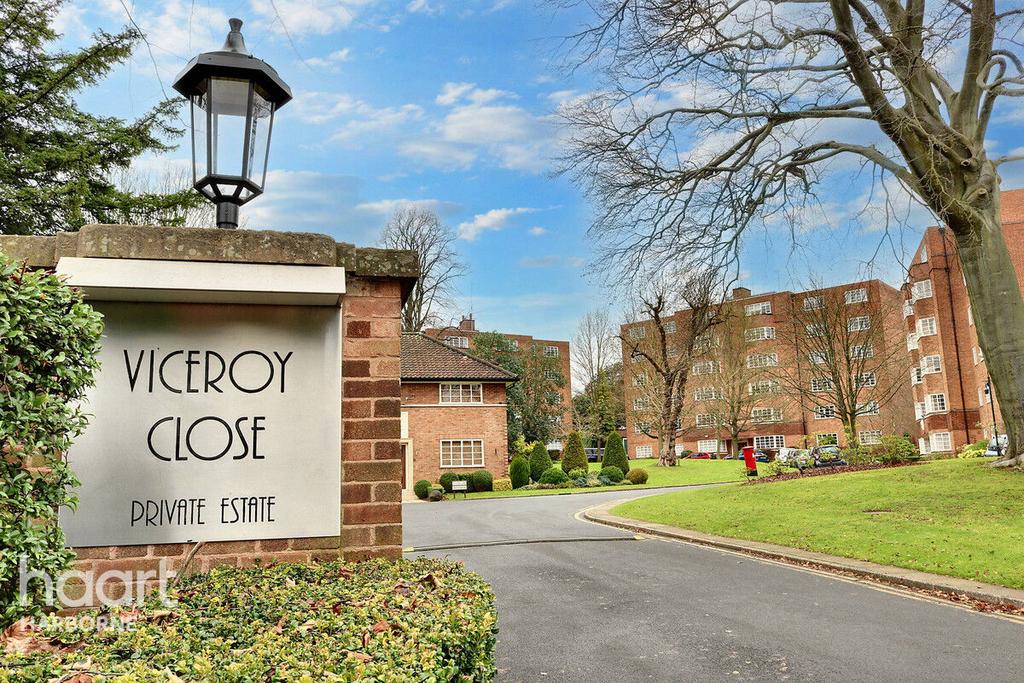 Viceroy Close, Edgbaston 3 bed apartment for sale £290,000
