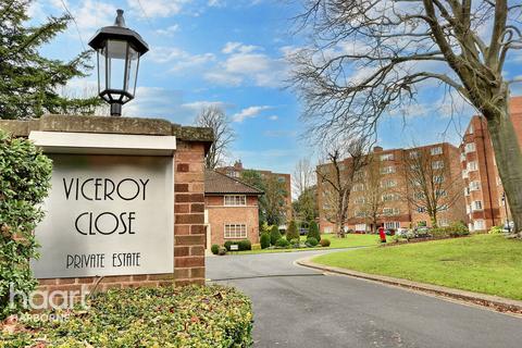 Viceroy Close, Edgbaston