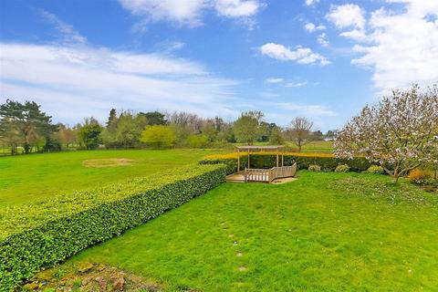 3 bedroom semi-detached house for sale, Waterhouse Lane, Kingswood, Tadworth, Surrey