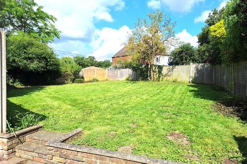 3 bedroom semi-detached house to rent, Whitewood Lane, South Godstone, Surrey, RH9