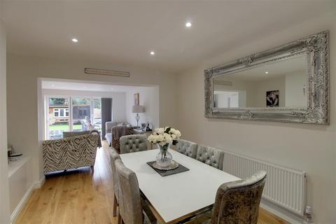 47 Savay Close, Denham, Uxbridge, UB9 5NQ