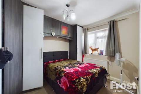 3 bedroom end of terrace house to rent, Explorer Avenue, Staines-upon-Thames, Surrey, TW19