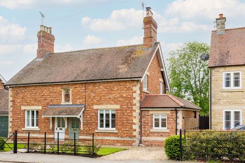 3 bedroom semi-detached house for sale, Main Street, Empingham