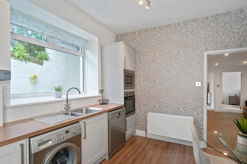 102 Kirkhill Road, Penicuik, EH26 8JF