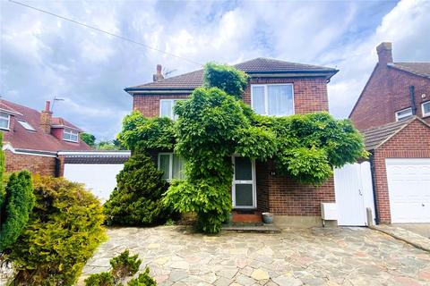 4 bedroom detached house for sale, The Avenue, Surrey TW18