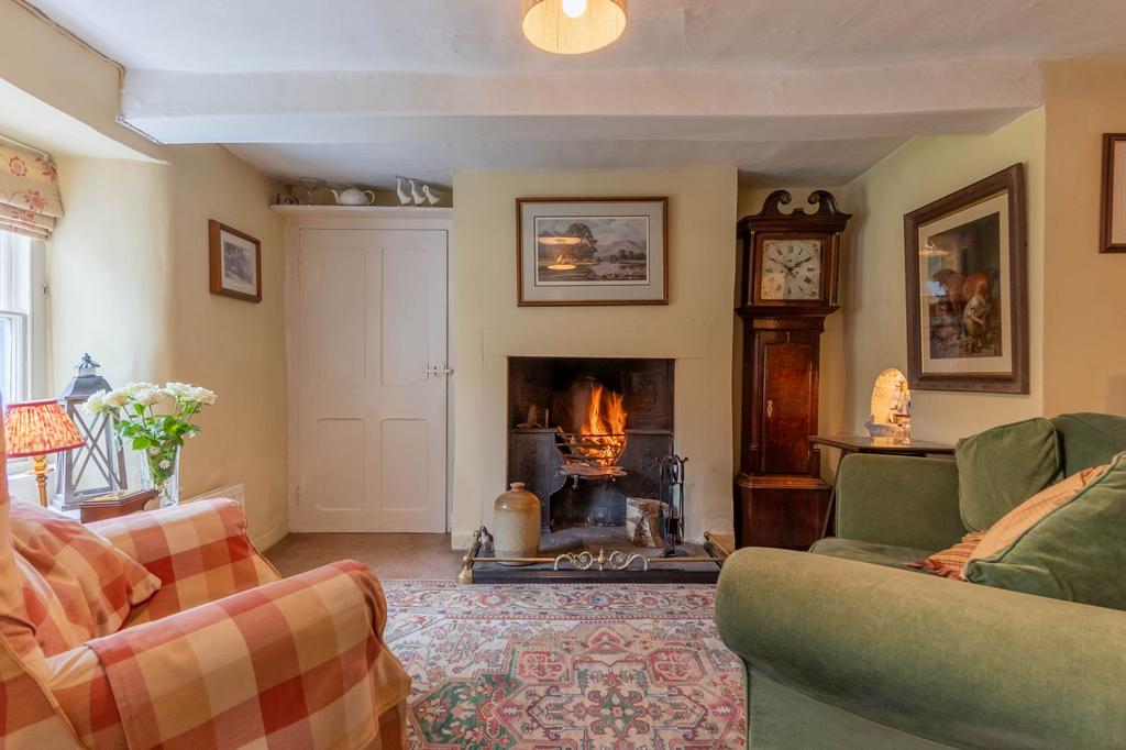 Dining room with snug area