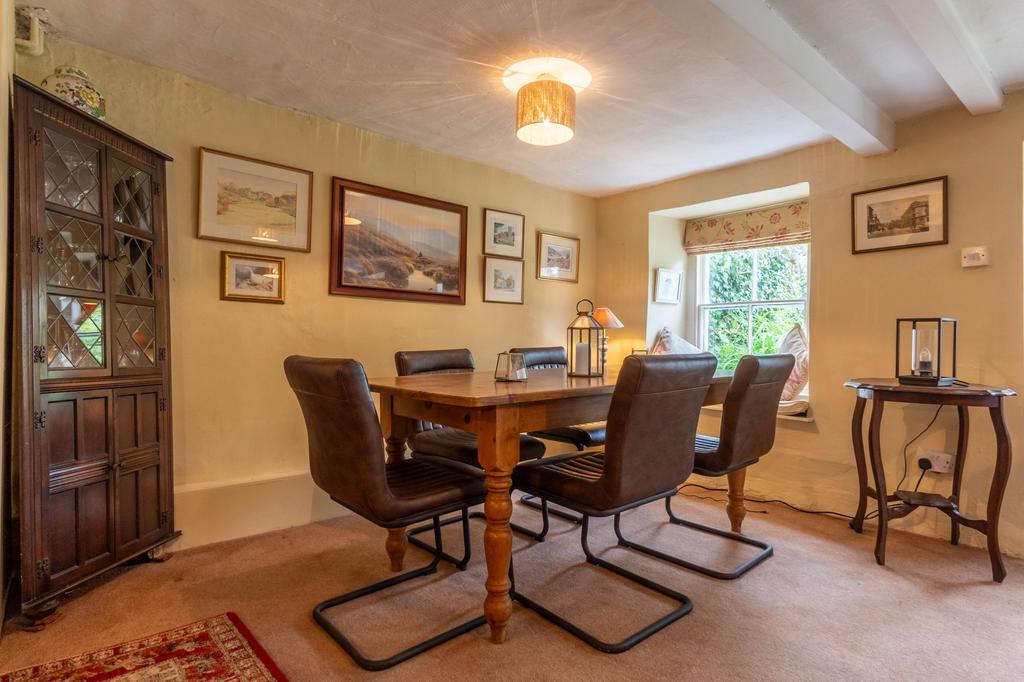 Dining room with snug area