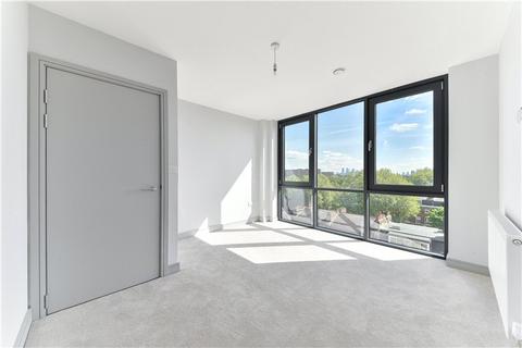 Apartment 5, 1d Bethwin Road, London, SE5 0SG