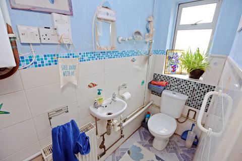 44 Birchgrove, Llanharry, Pontyclun, CF72 9HY