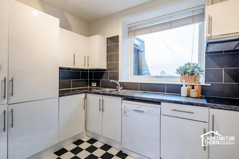 4 bedroom flat to rent, Strathmore Court, 143 Park Road, London