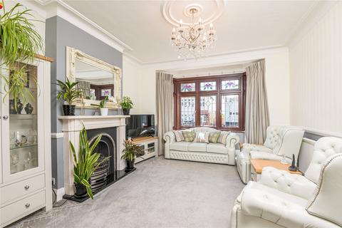 183 Ambleside Drive, Southend-on-sea, SS1 2UW