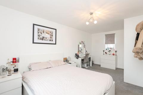 20 Archdale Road, Sheffield, S2 1NZ