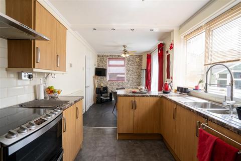 26 Edendale Road, Birmingham, B26 3AB
