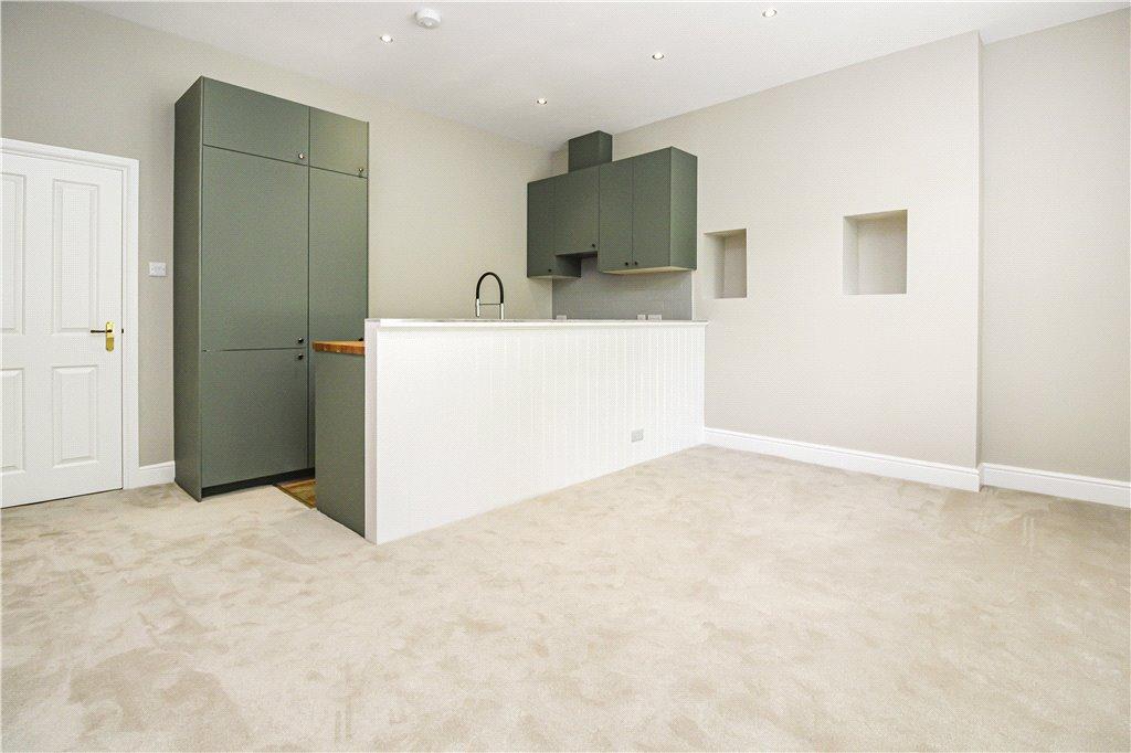Kitchen/Living Room
