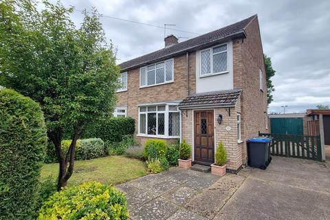 3 bedroom semi-detached house for sale, Mayfield Road, Southam, CV47