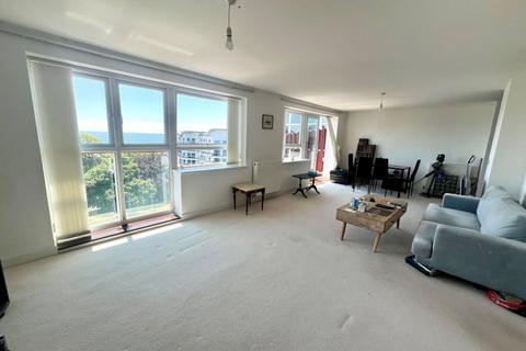 3 bedroom flat for sale, 29 Breeze, 4 Owls Road, Bournemouth, Dorset, BH5 1FE