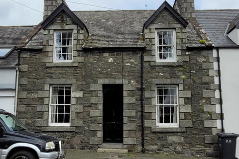 3 bedroom terraced house for sale, 20 Bank Street, Wigtown, Newton Stewart, Dumfries And Galloway. DG8 9HP