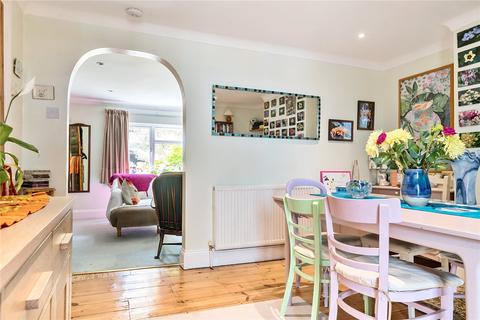 3 bedroom end of terrace house for sale, Penns Road, Petersfield, Hampshire, GU32