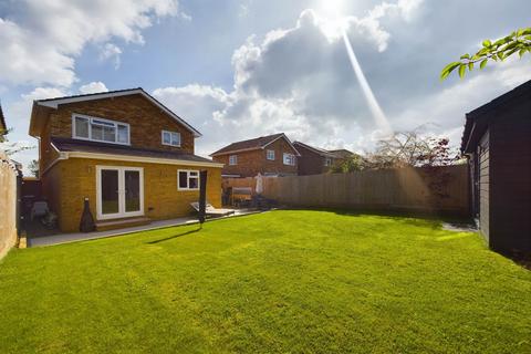 3 bedroom detached house for sale, Bartel Close, Leverstock Green