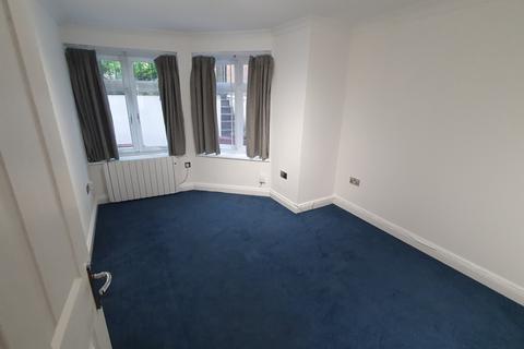 1 bedroom flat to rent, Chichele Road, Willesden Green