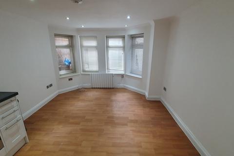 1 bedroom flat to rent, Chichele Road, Willesden Green