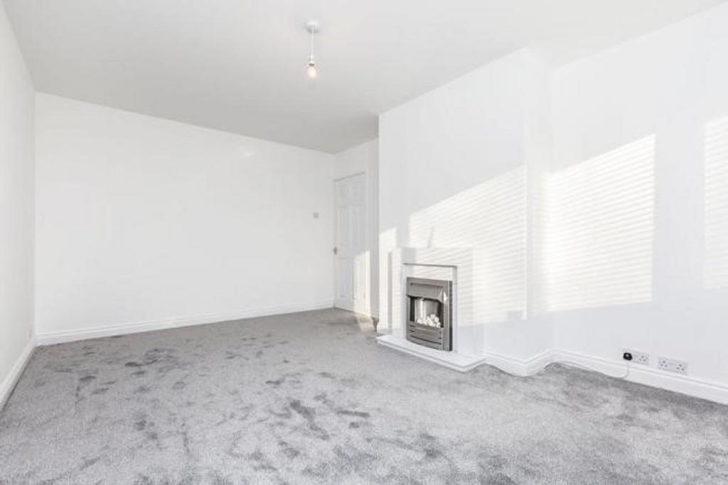 Hamilton Road, AshtonInMakerfield, WN4 3 bed semidetached bungalow