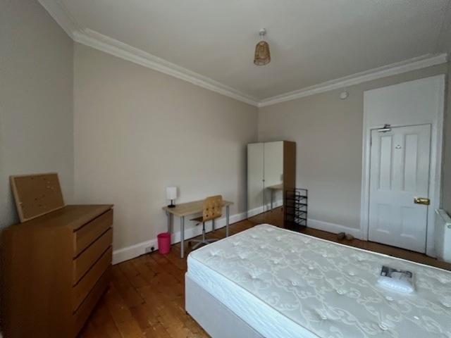 Bed 1 (3)