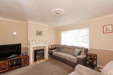 25 Lamb Hill Close, Sheffield, S13 8FT