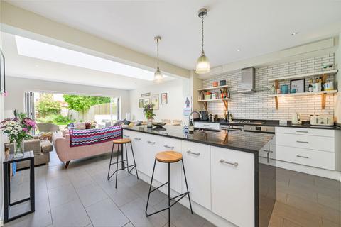 5 bedroom terraced house for sale, Calbourne Road, London, SW12