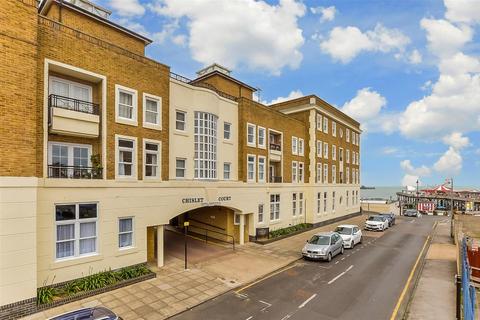 1 bedroom apartment for sale, Pier Avenue, Herne Bay, Kent