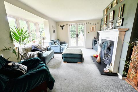 4 bedroom cottage for sale, Silver Lane, Marchington, ST14