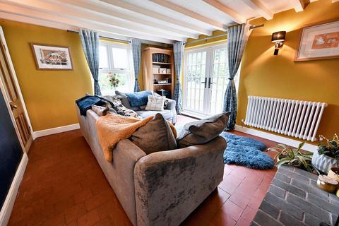 Chestnut Cottage Silver Lane, Marchington, Uttoxeter, ST14 8LL