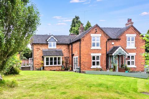 4 bedroom cottage for sale, Silver Lane, Marchington, ST14