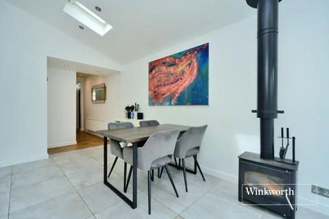 254 Longfellow Road, Worcester Park, KT4 8AT