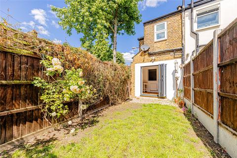 2 bedroom end of terrace house for sale, Northcote Road, Walthamstow, London, E17