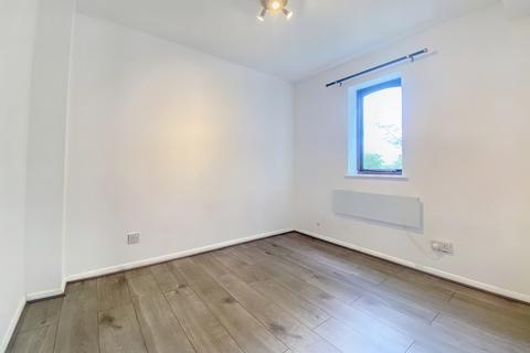 1 bedroom flat to rent, Nijinsky House, Uxbridge, Greater London