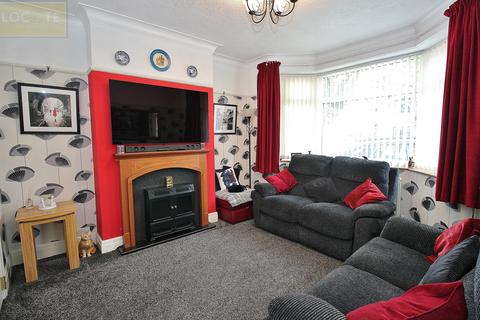 4 bedroom semi-detached house for sale, Rothiemay Road, Flixton