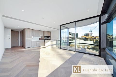 2 bedroom apartment to rent, Worship Street, London EC2A