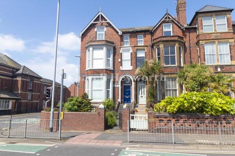 6 bedroom house for sale, Abbey Road, Barrow In Furness LA14