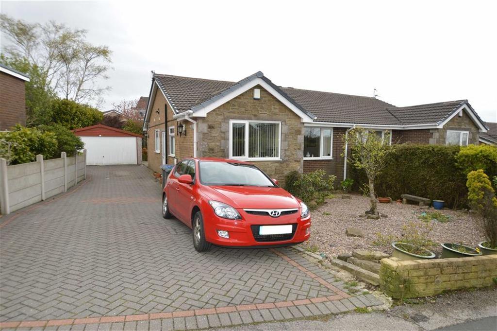 Fleet Lane, Queensbury BD13, Bradford 2 bed semidetached bungalow £