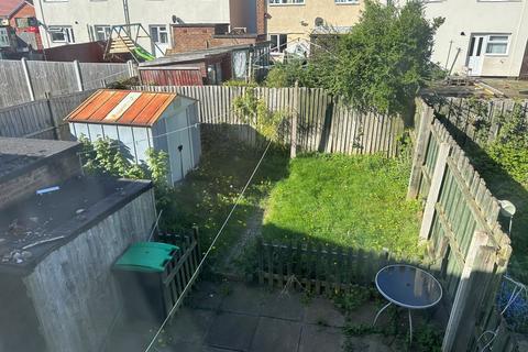 6 Bankside, Great Barr, Birmingham, B43 5PN