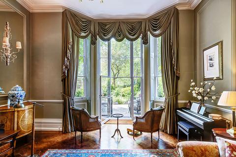 1 Upper Terrace, London, NW3 6RH